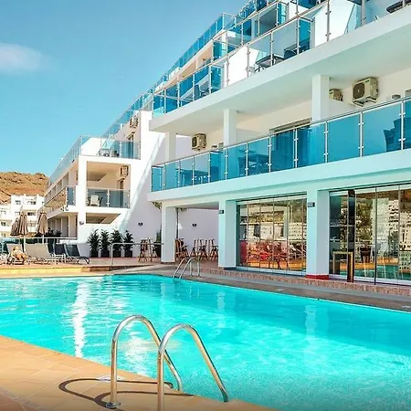 Hotel Omar 5*